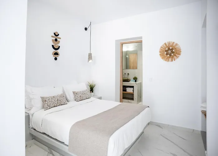 Kyma Perissa (Santorini)