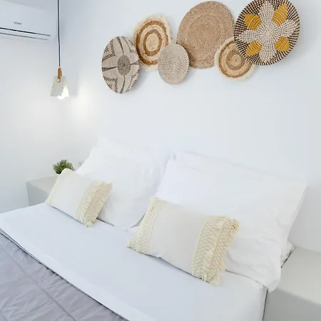 Kyma Apartment Perissa (Santorini)